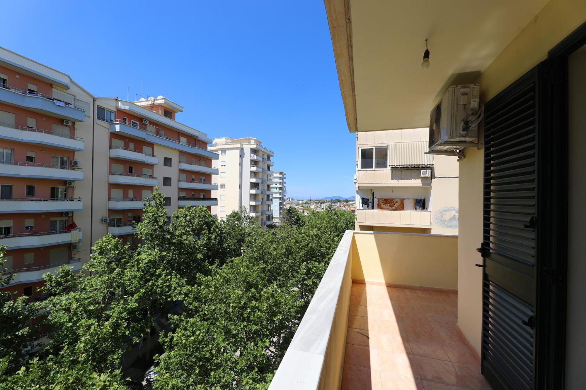 Sunny Side Apartments Vlorë Εξωτερικό φωτογραφία